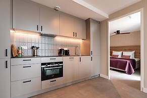 Spacious Apartment in Den Haag With View