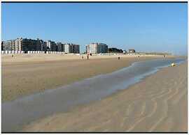 Seaview Apartment in De Haan for two