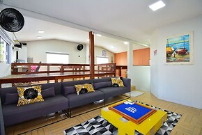 Casa com Piscina no Ribeirão da Ilha