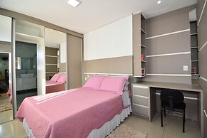 Casa com Piscina no Ribeirão da Ilha