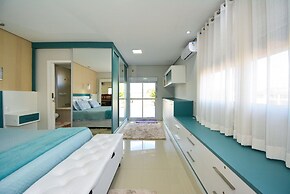 Casa com Piscina no Ribeirão da Ilha