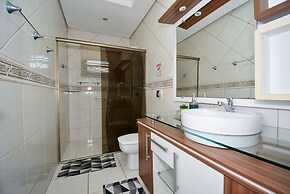 Casa com Piscina no Ribeirão da Ilha