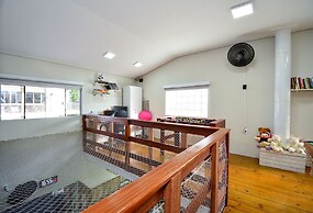 Casa com Piscina no Ribeirão da Ilha