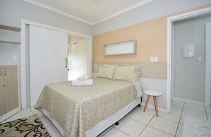 Casa com Piscina no Ribeirão da Ilha