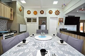 Casa com Piscina no Ribeirão da Ilha