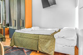 Shared 2BR Residence by Millennium Tower