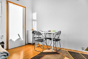 Shared 2BR Residence by Millennium Tower