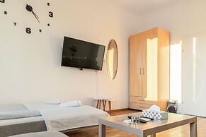 Shared 2BR Residence by Millennium Tower