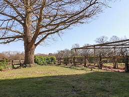 Holm Oak Lodge