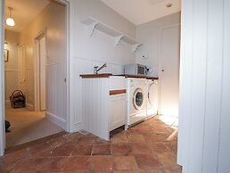 Holm Oak Lodge