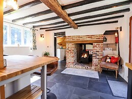 1 Harpur Cottage