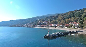 Kanari s House Pelion