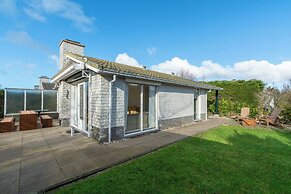 Holiday Home in Petten Near Sandy Beach