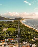 Pé na Areia Encanto da Armação