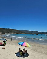 Pé na Areia Encanto da Armação