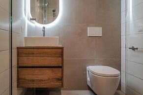 Sustainable Stay With Terrace