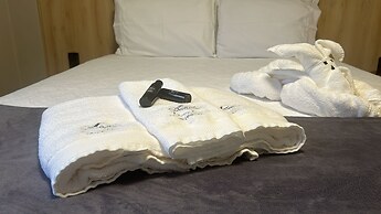 GEMINADO CASA 3 ALTO PADRÃO 3 QUARTOS