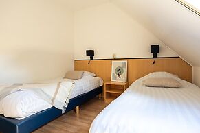 Villa in Andijk With South-facing Garden