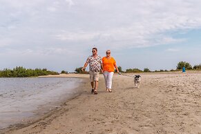 Villa in Andijk With South-facing Garden