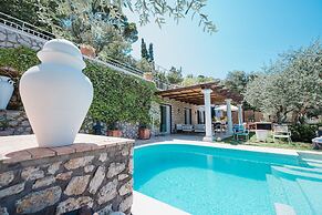 Villa Pietraserena by Elite Villas