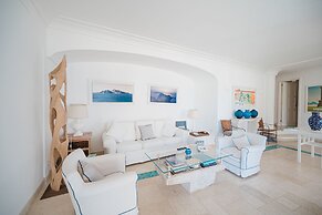 Villa Pietraserena by Elite Villas