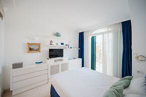 Villa Pietraserena by Elite Villas