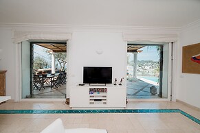 Villa Pietraserena by Elite Villas