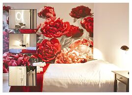 Waterfront Holiday Home With Terrace Views