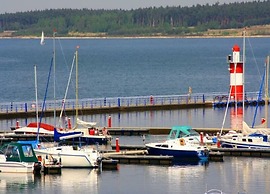Hausboot am See