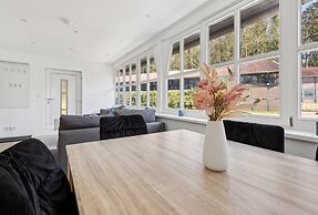 Moderne Wohnung mit Terrasse