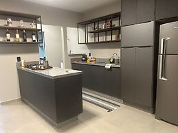 GEMINADO CASA 4 ALTO PADRÃO 3 QUARTOS