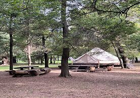 REFUGIO Natural Glamping
