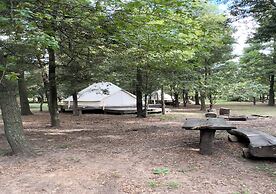 REFUGIO Natural Glamping