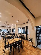 Fuente Hotel De Cebu