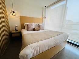 ICON 77 Apartasuites