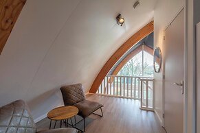 Coastal Villa With Jacuzzi