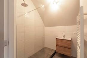 Coastal Villa With Jacuzzi