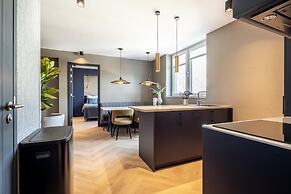 Historic Canal Home in Delft