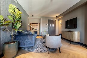 Historic Canal Home in Delft