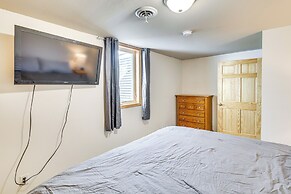1/2 Mi to Dtwn: Pierre Family Home w/ Patio