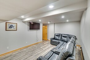 1/2 Mi to Dtwn: Pierre Family Home w/ Patio