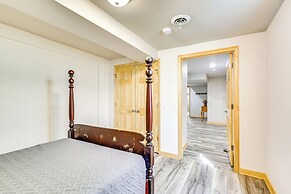 1/2 Mi to Dtwn: Pierre Family Home w/ Patio