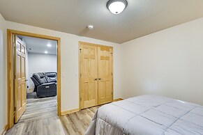1/2 Mi to Dtwn: Pierre Family Home w/ Patio