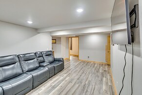 1/2 Mi to Dtwn: Pierre Family Home w/ Patio