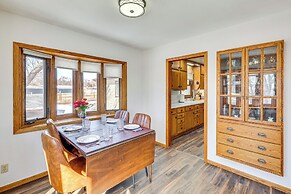 1/2 Mi to Dtwn: Pierre Family Home w/ Patio
