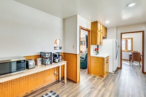 1/2 Mi to Dtwn: Pierre Family Home w/ Patio