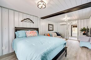 Walk to Pier: North Carolina Getaway in Oak Island