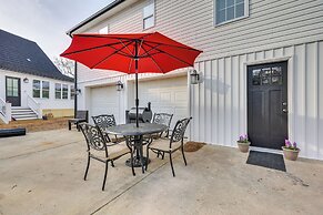 Walk to Pier: North Carolina Getaway in Oak Island