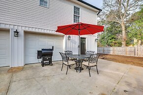 Walk to Pier: North Carolina Getaway in Oak Island