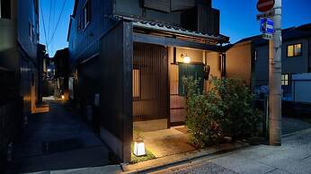 Ayanishiki Shimabara-Omon Residence